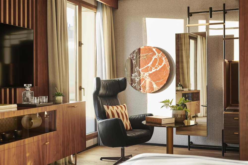 Hyatt Thompson Madrid 29/50
