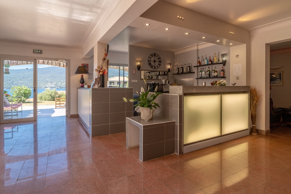 Hôtel Hibiscus 1/27
