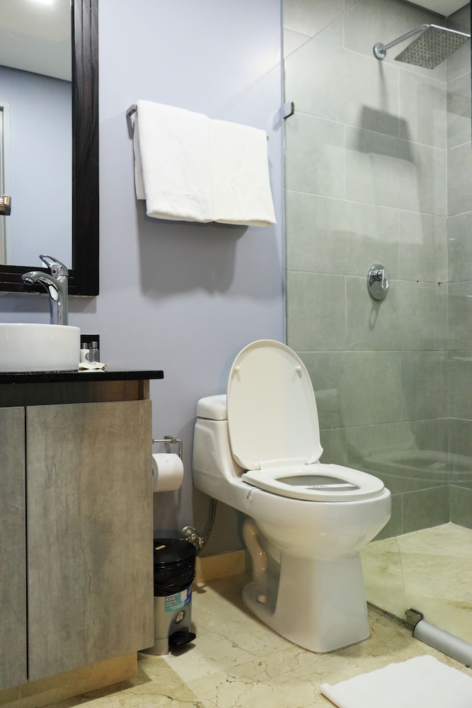 HOTEL LLERAS 10 61/63
