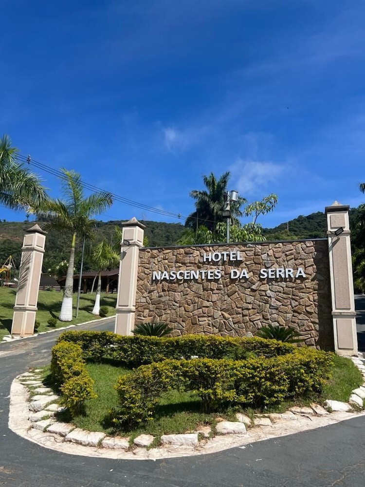 Hotel Nascentes da Serra 30/31