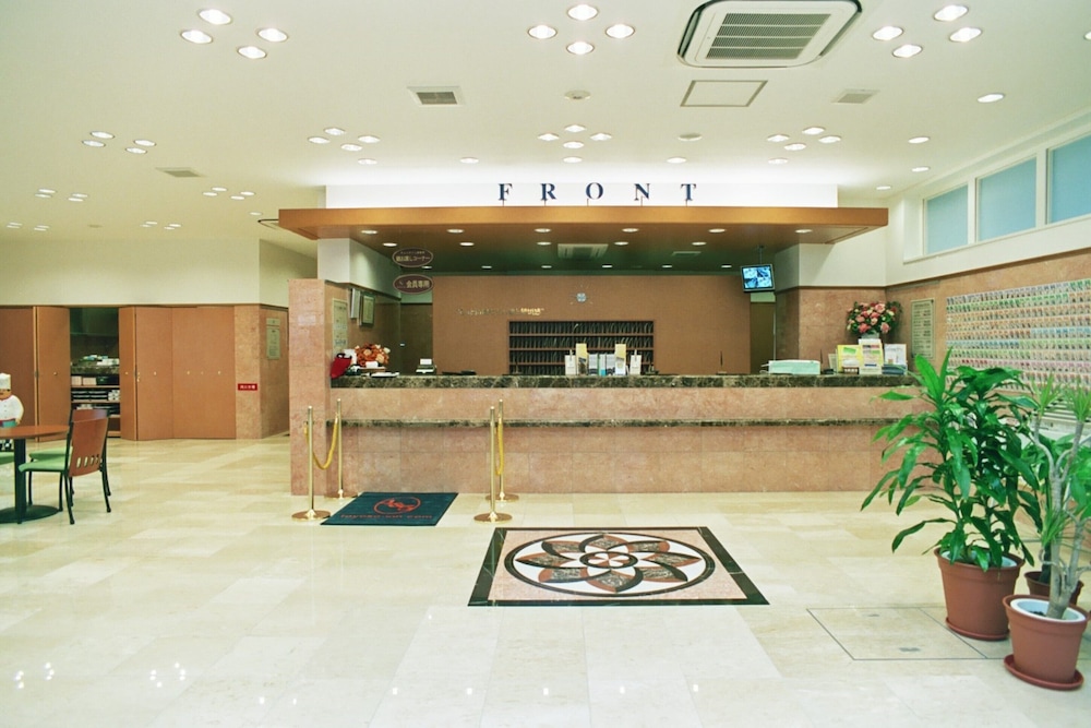Toyoko Inn Yokohama Kannai Ex Toyoko Inn Yokohama Minatomirai Sen Nihon Odori Ekimae 10/65