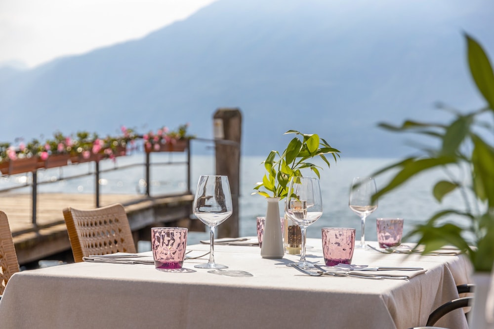 Boutique Hotel Brenzone 57/78