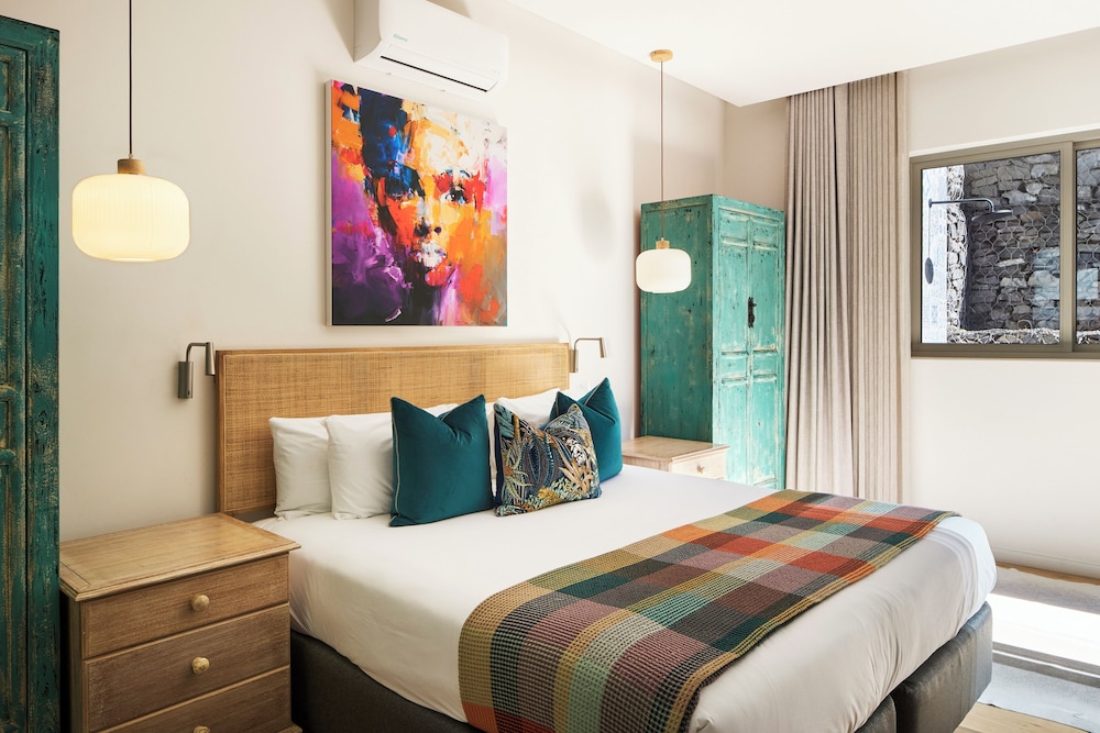 Hideaway, Nature, Queen Bed، Spanish Farm Guest Lodge 2/8