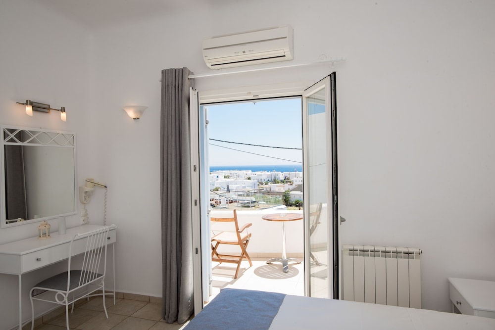 Villa Nireas 27/67