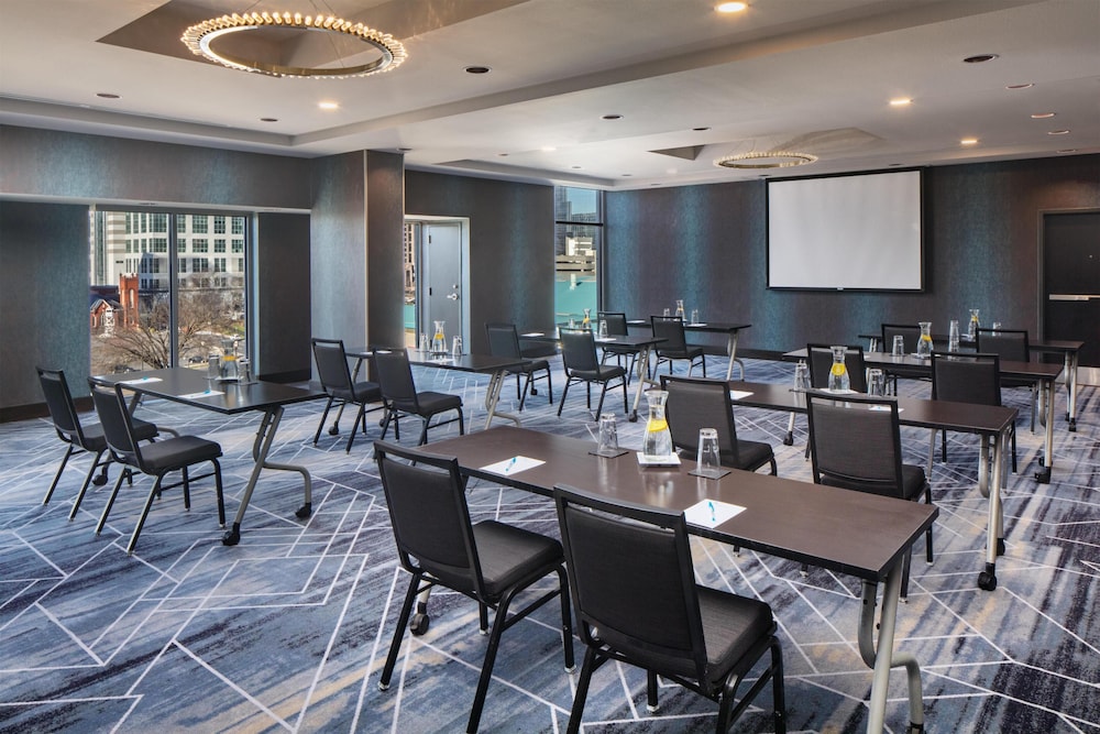HYATT house Charlotte/Center City 53/58