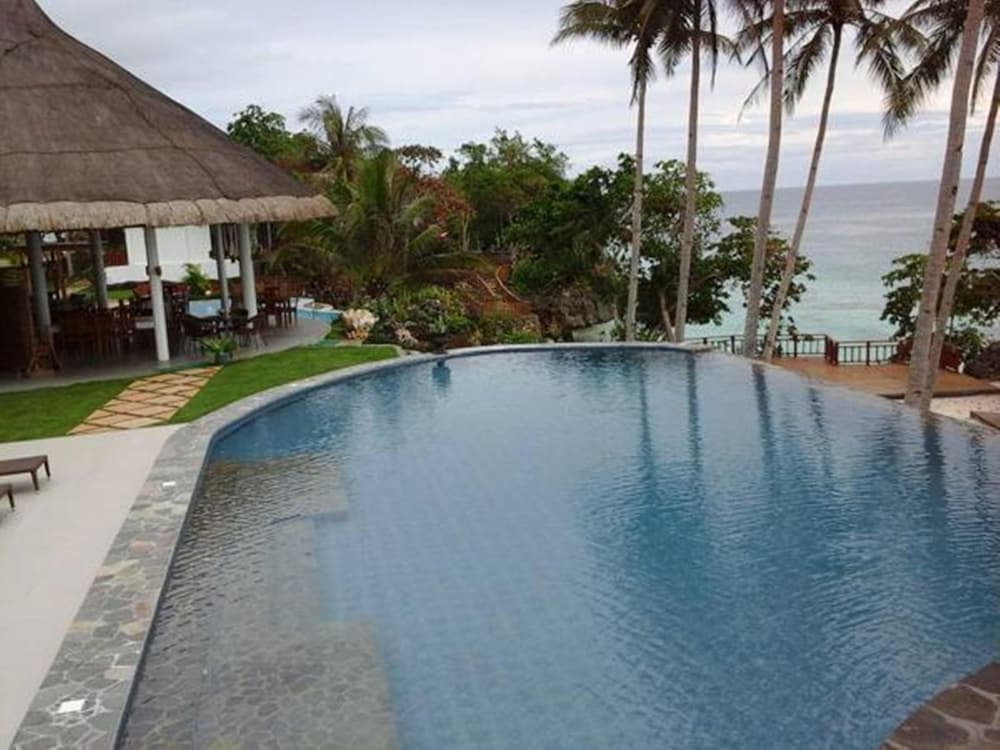 Parklane Bohol Resort and Spa 21/23