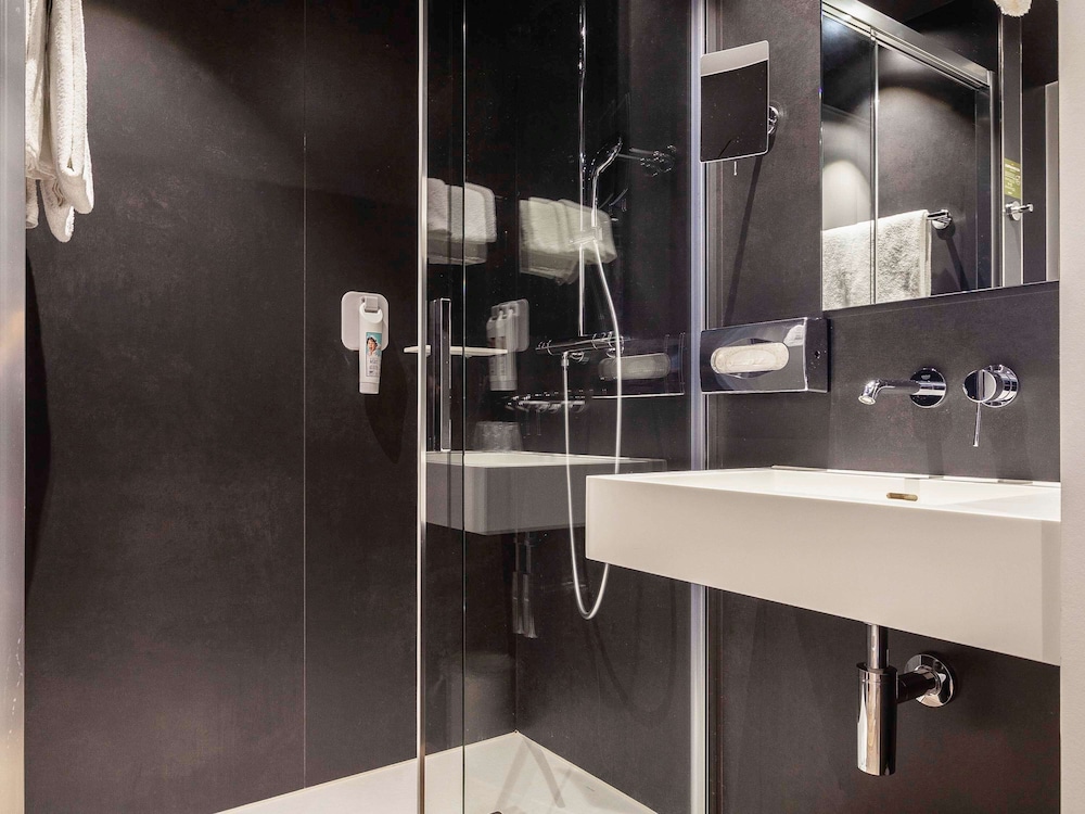 Ibis Styles Basel City 63/78