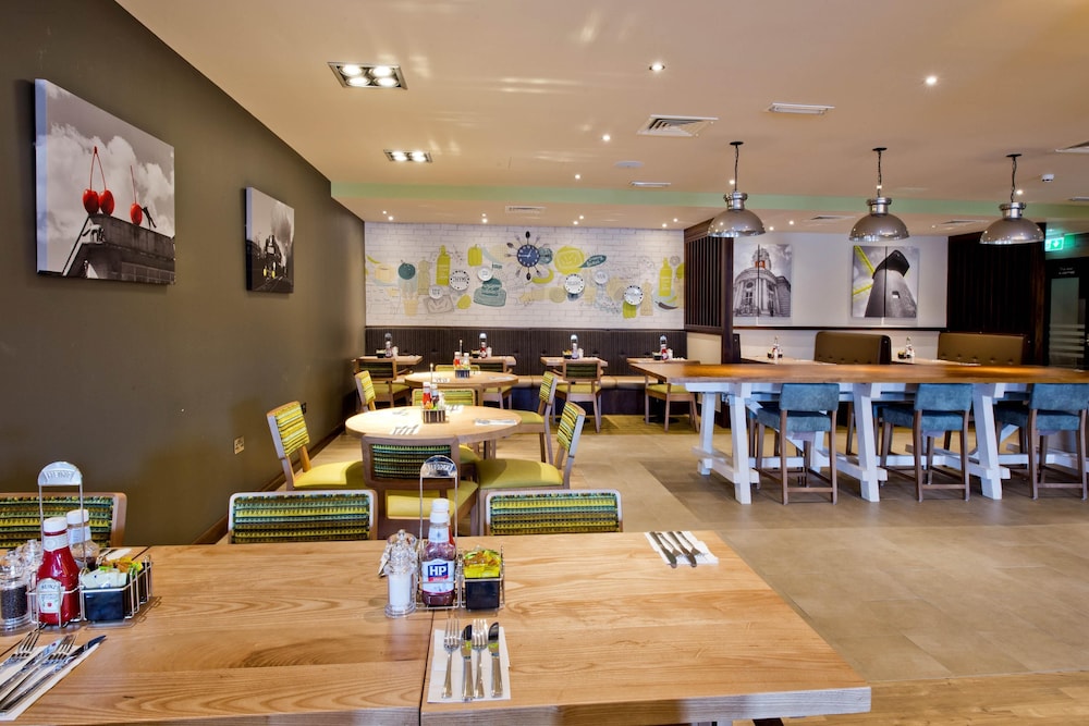 Premier Inn London Brixton Hotel 34/45