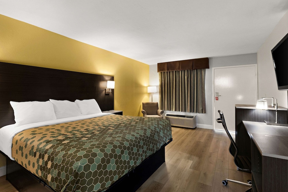Standard, King Bed