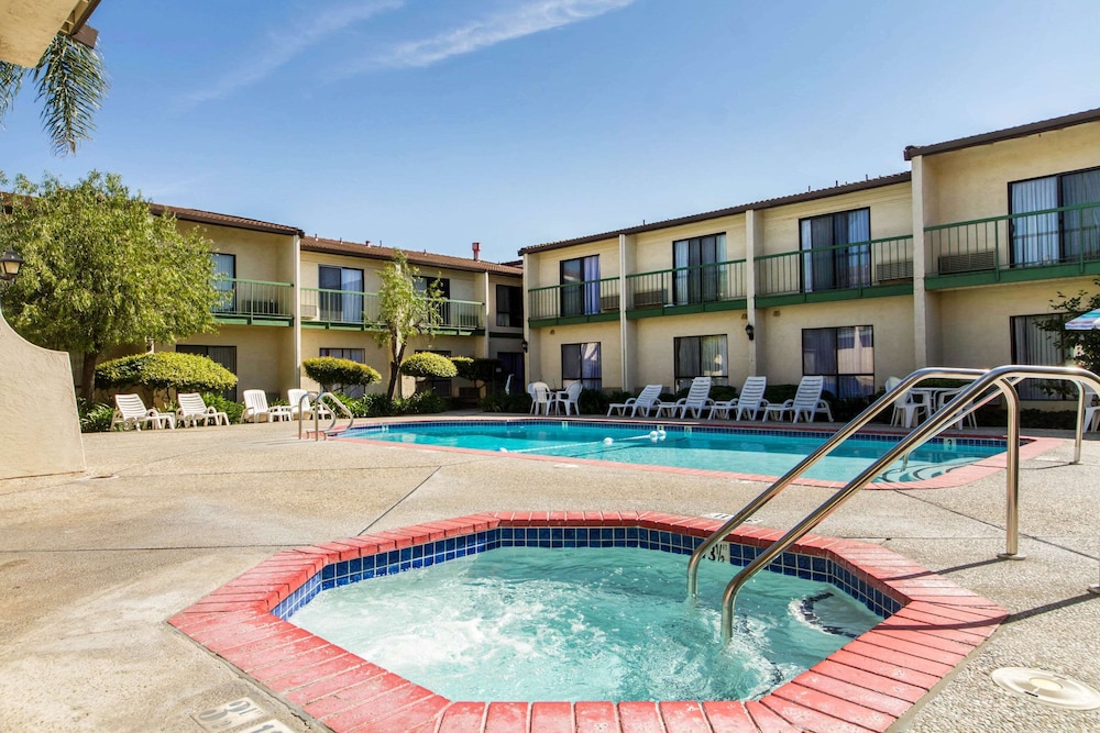 Quality Inn & Suites South San Jose / Morgan Hill 36/42