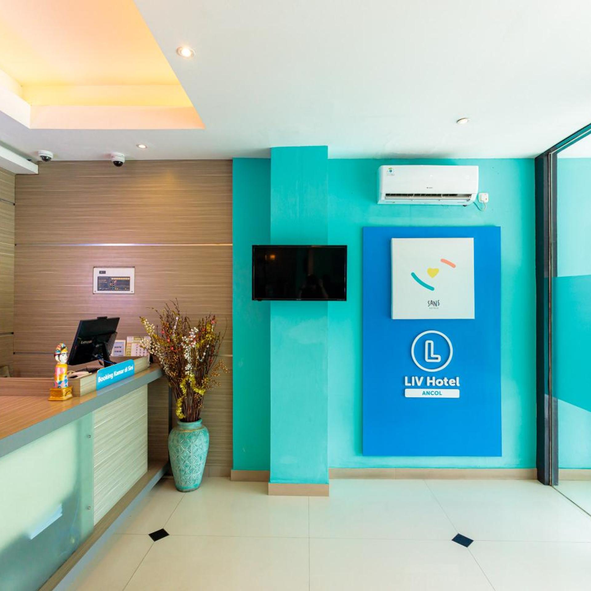 Hotel Sans Hotel Liv Ancol by RedDoorz 11/50