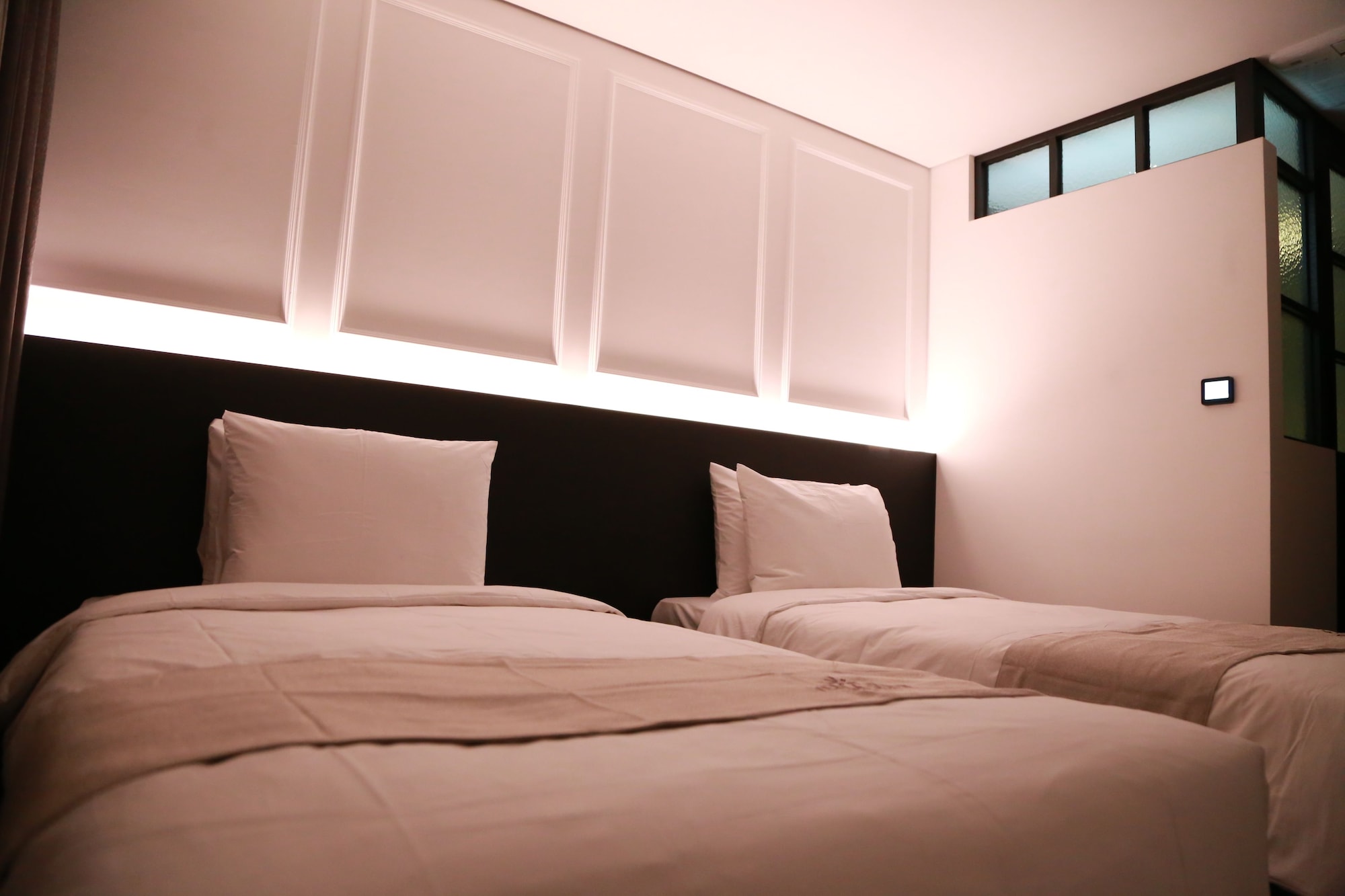 STANDARD, TWIN BEDS
