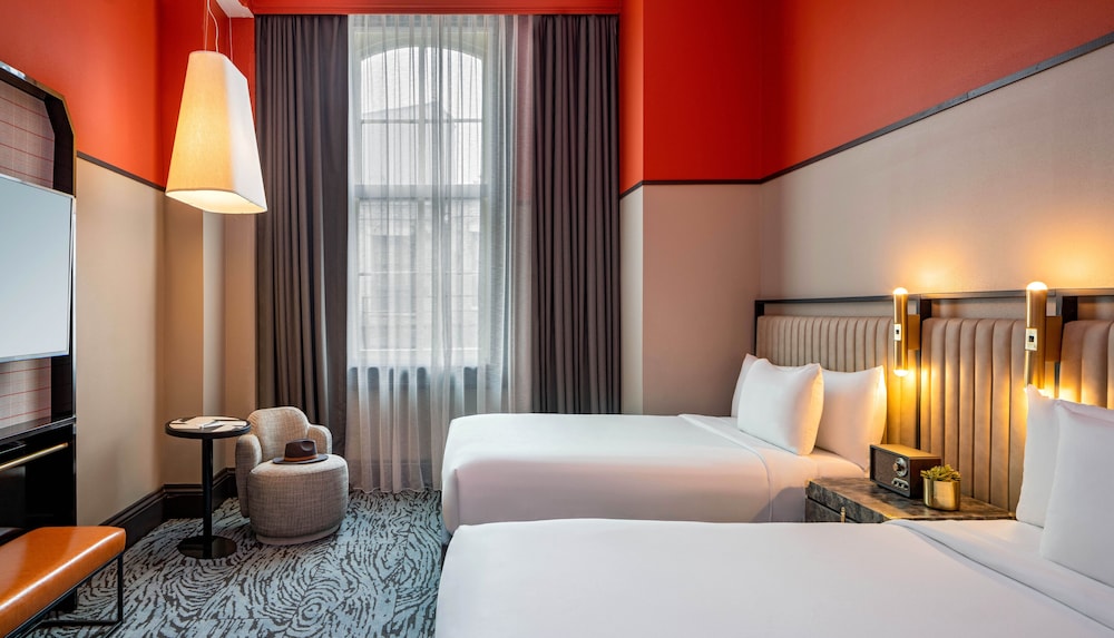 Pelham Hotel New Orleans 10/40