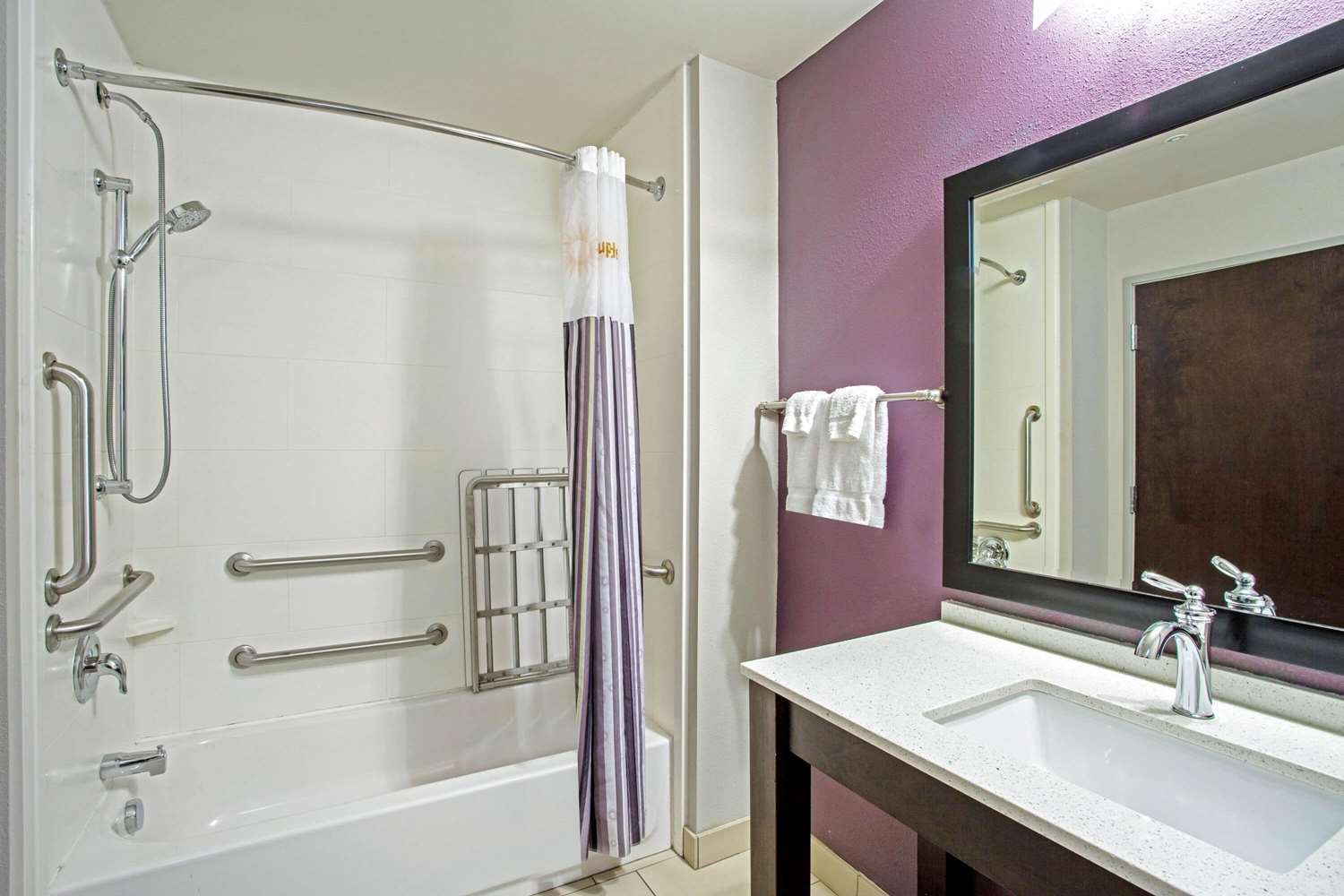 La Quinta Inn Suites By Wyndham York 51/53