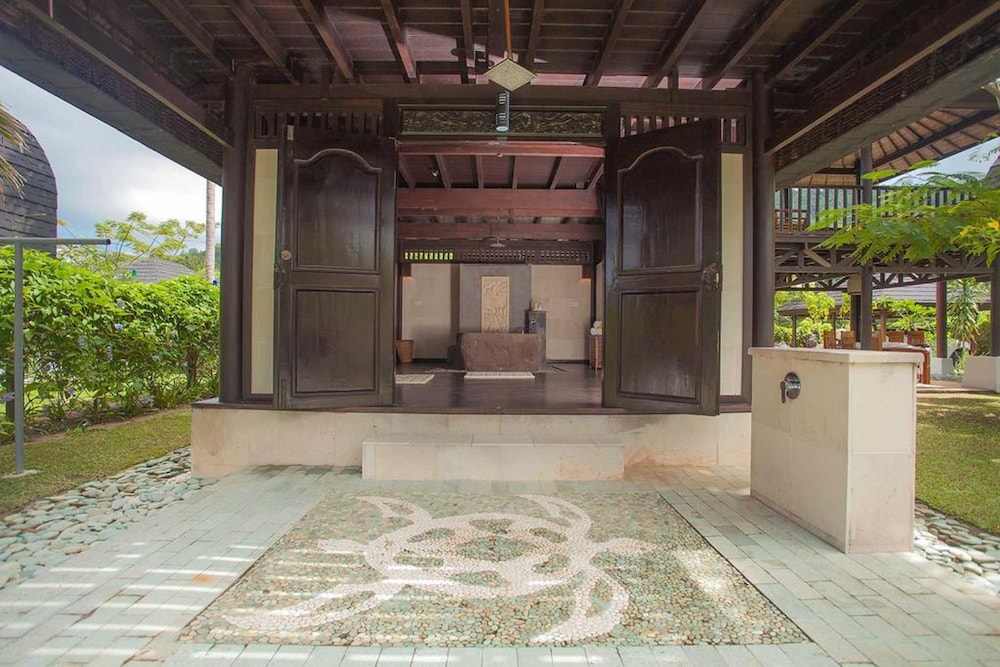Kudat Riviera Exclusive Beach Villas Resort 8/50