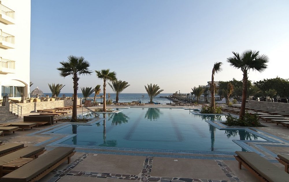 Royal Star Beach Resort 32/50