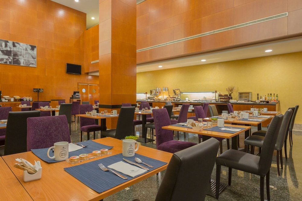 Eurostars Gran Madrid 71/100