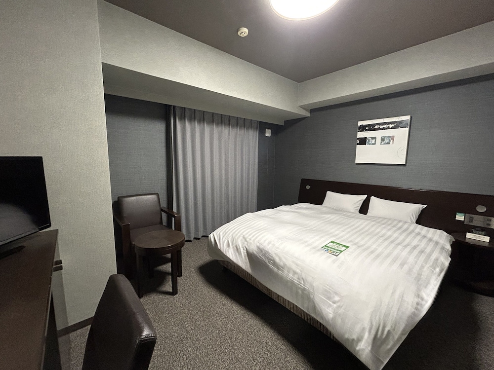 Hotel Route-Inn Hisai Inter 23/56