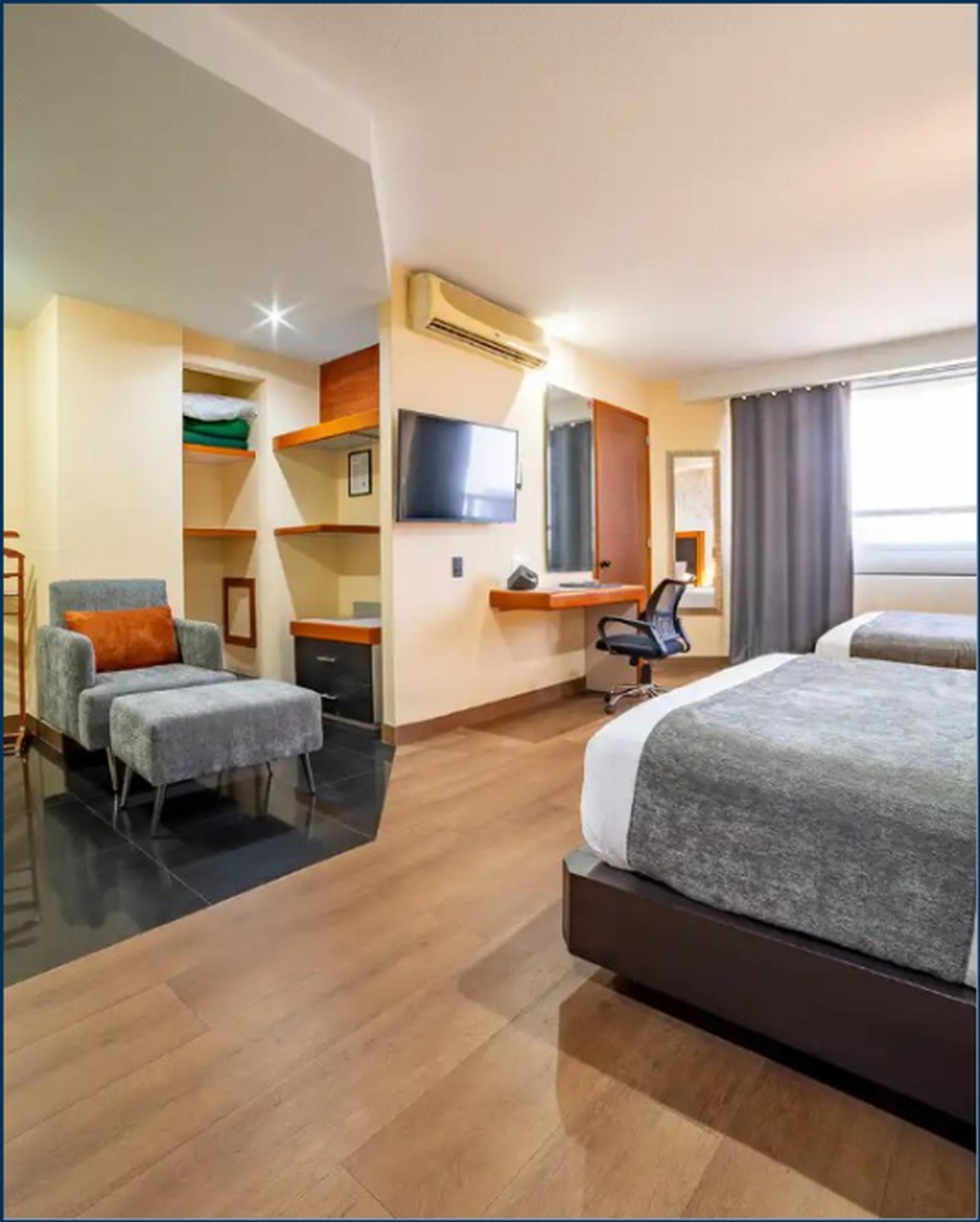 Master, Suite