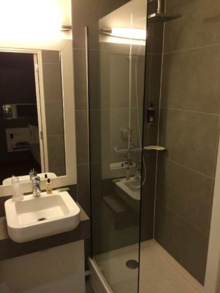 Best Western Hotel Le Montparnasse 10/26