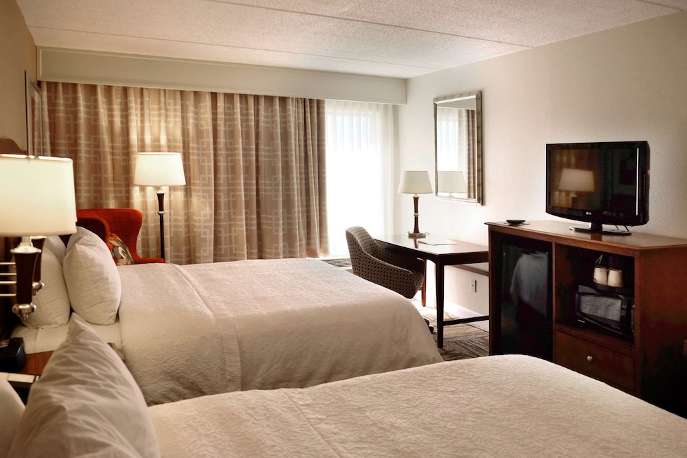 Hampton Inn Lima 17/73