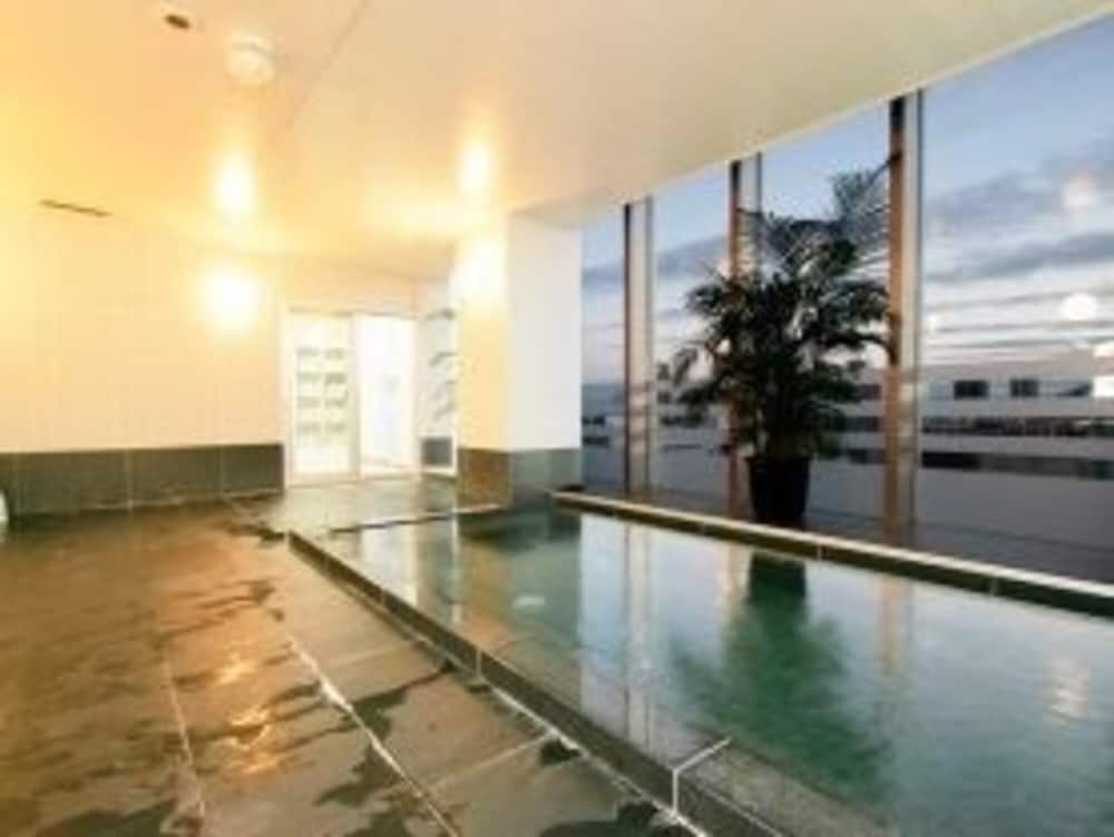 Hotel Route Inn Osaka Honmachi 44/56