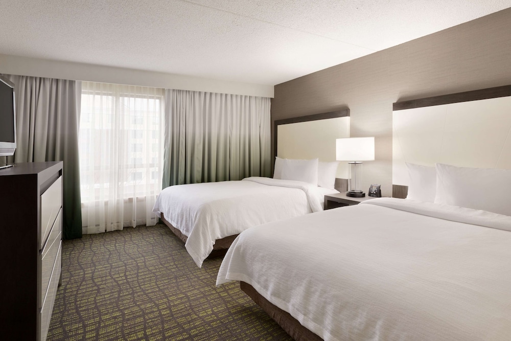 Embassy Suites by Hilton Newark Wilmington South 15/50