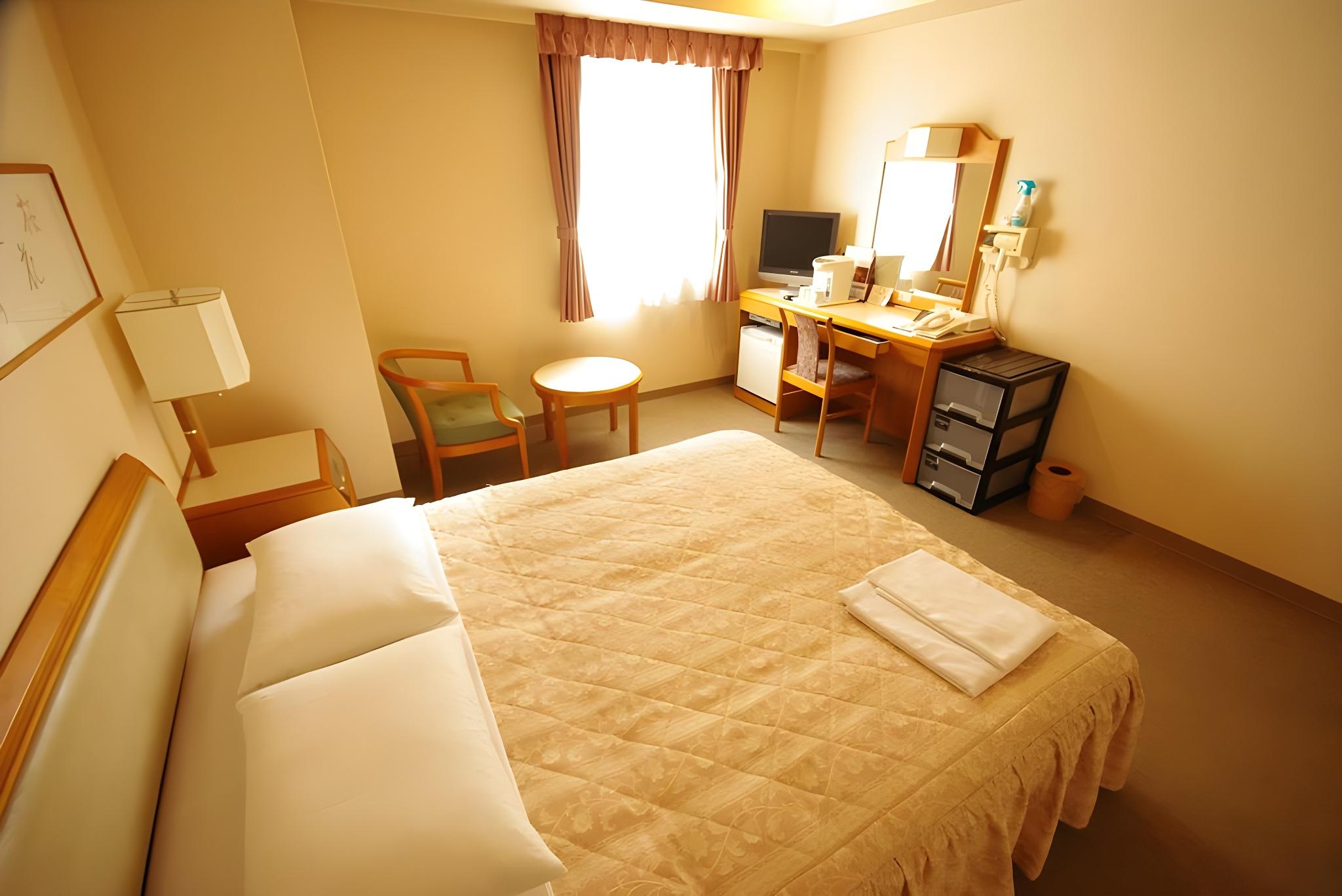 Room, Double Bed, Smoking