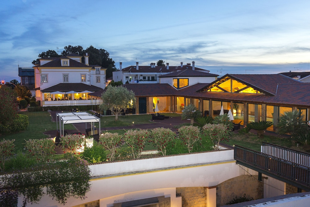 Hotel Lusitano 3/50