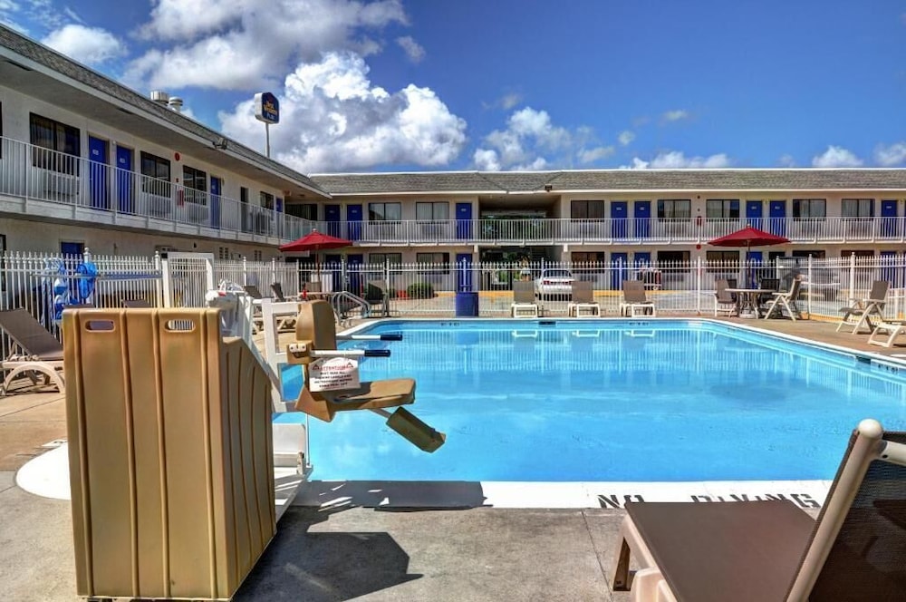 Motel6 Slidell, LA - New Orleans 12/56