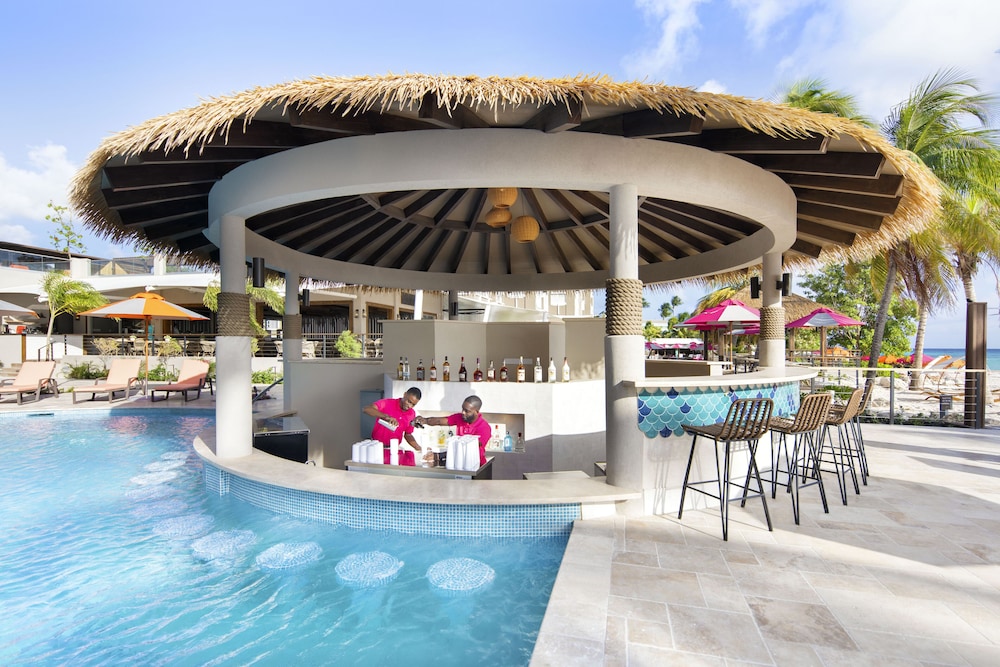 O2 Beach Club And Spa 35/50