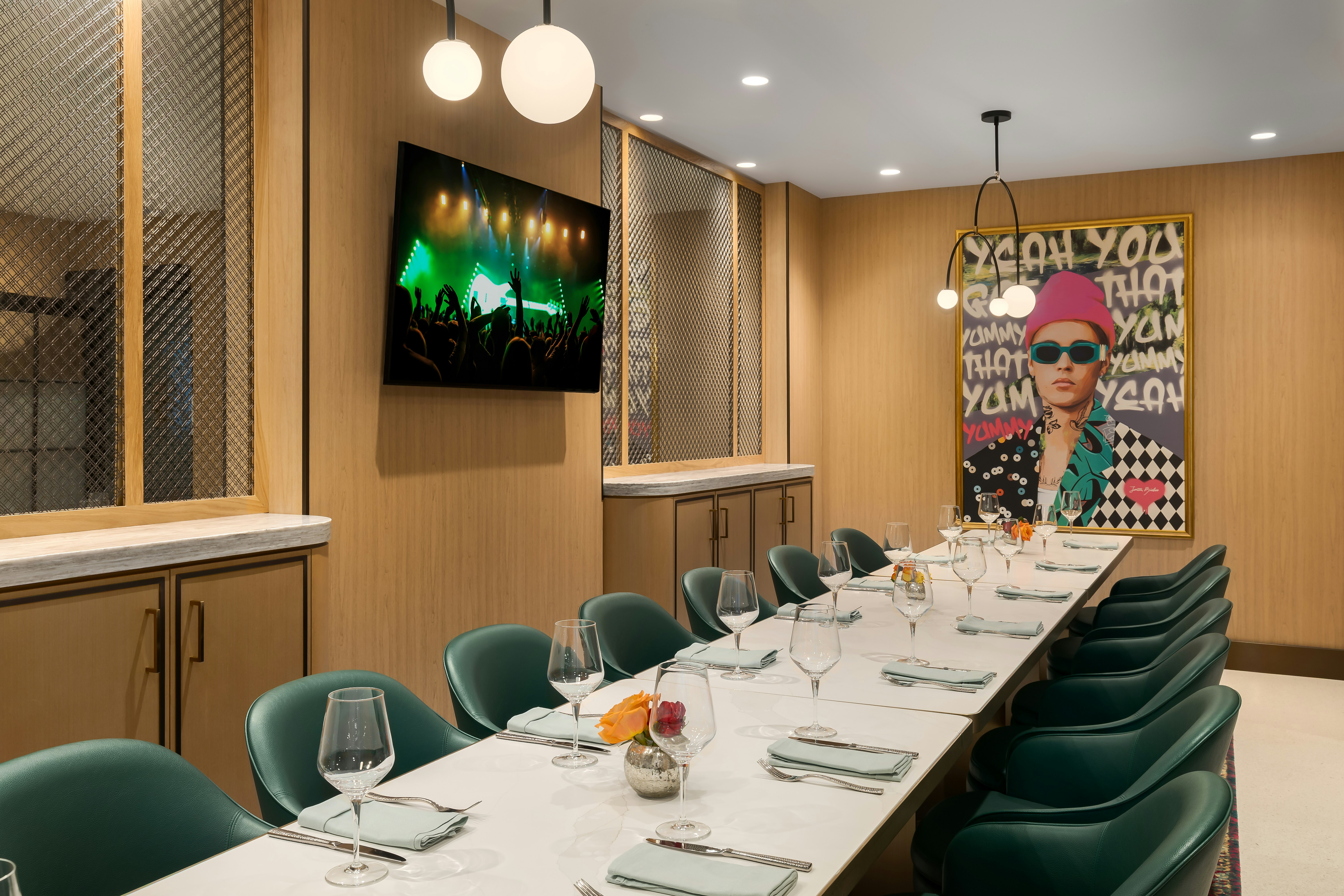 Hard Rock Hotel London Ontario 104/109