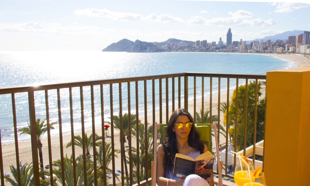 Hotel Casual Pop Art Benidorm 33/80