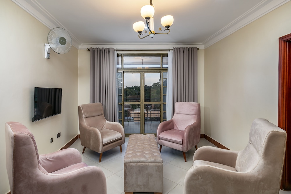 Saffron Beach Bistro & Cottages 27/50