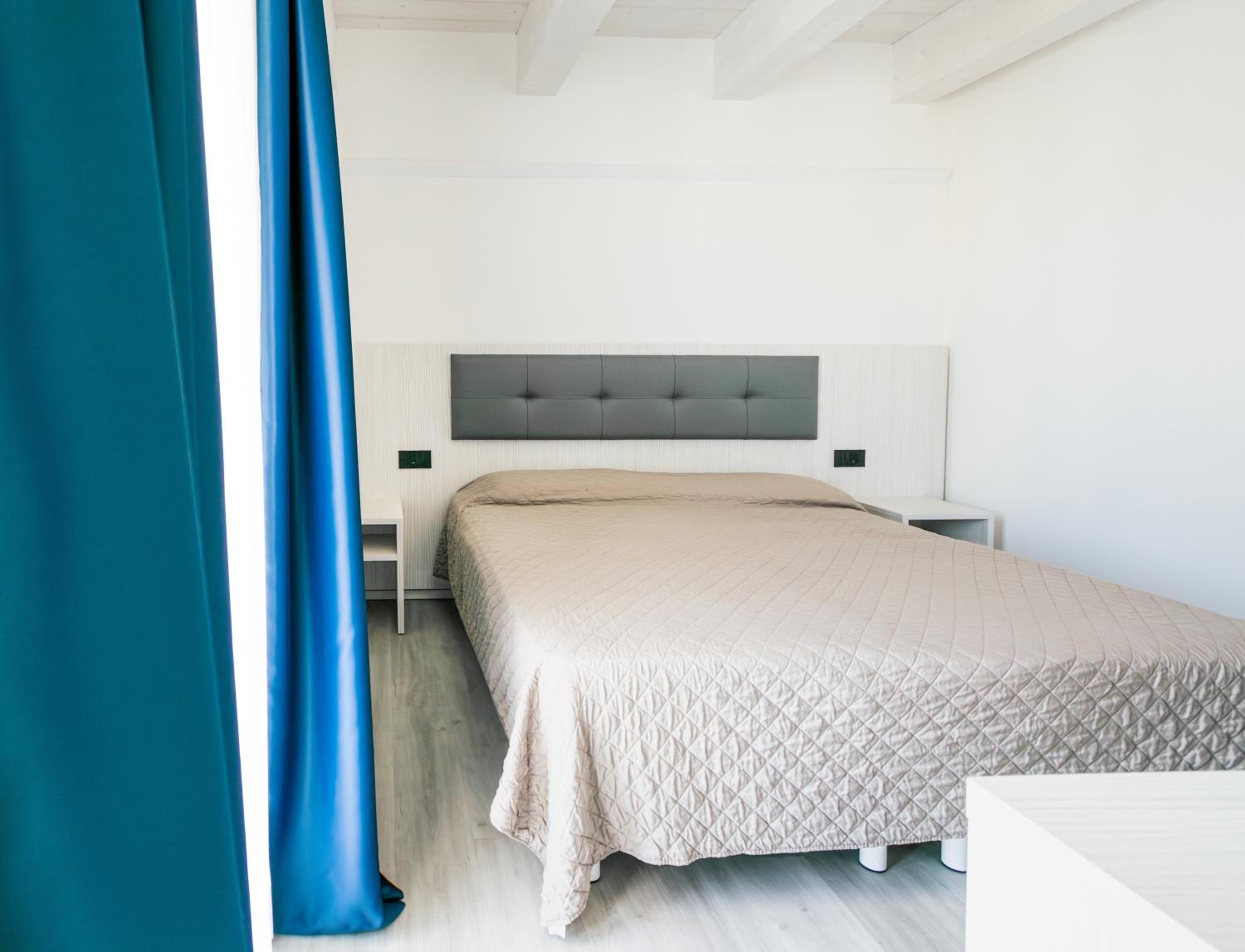 Hotel Giulio Cesare 6/18