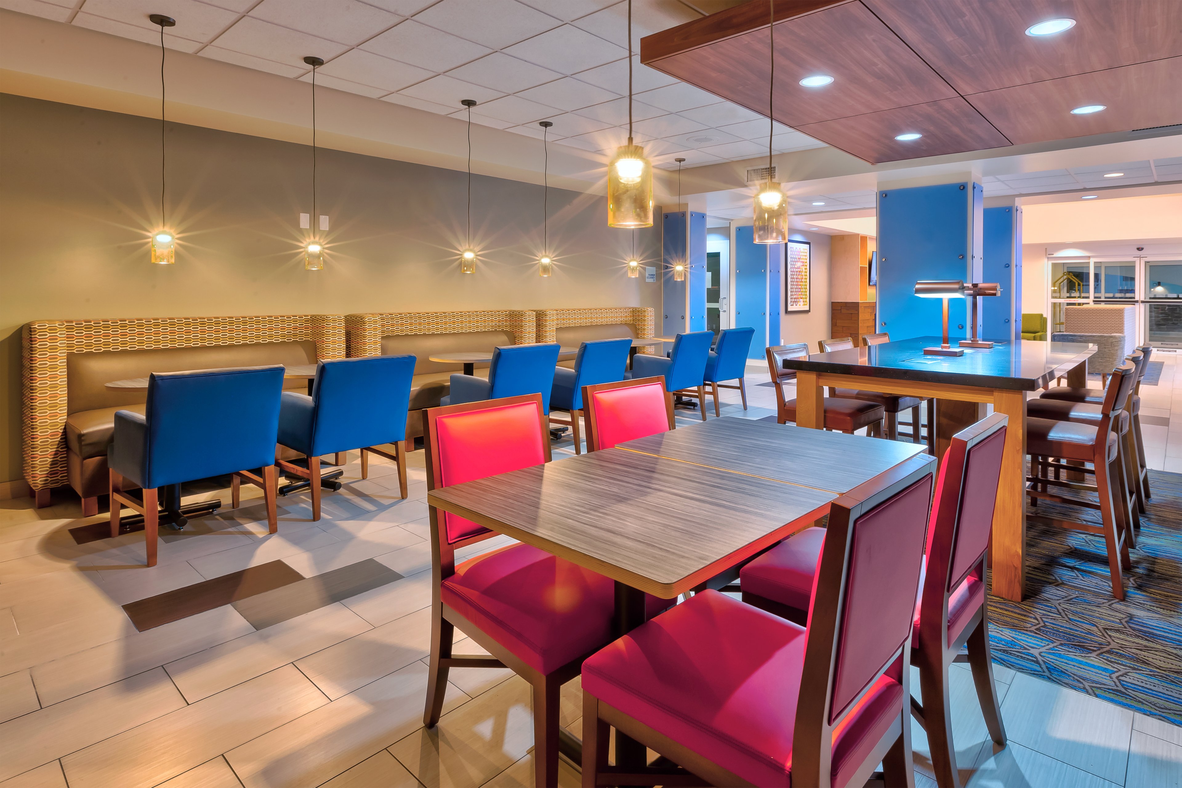 Holiday Inn Express And Suites Effingham 18/26