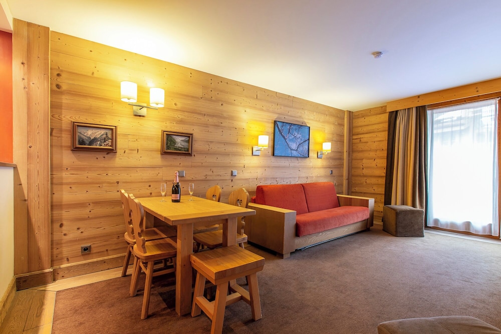 Residence Pierre Vacances Premium Les Chalets Du Forum 30/50