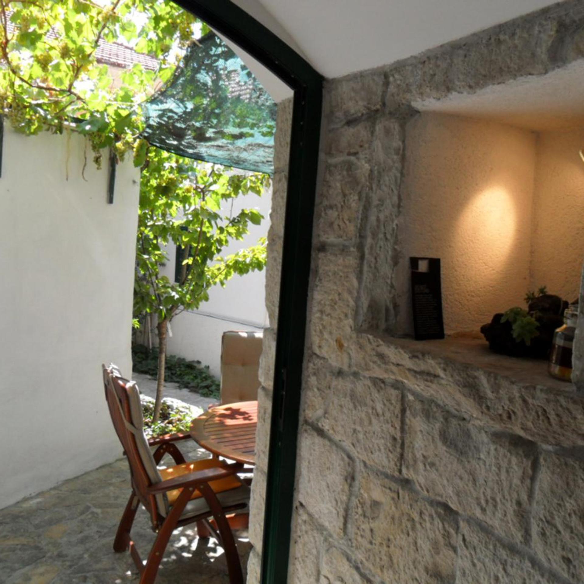 Villa Dube 8/50