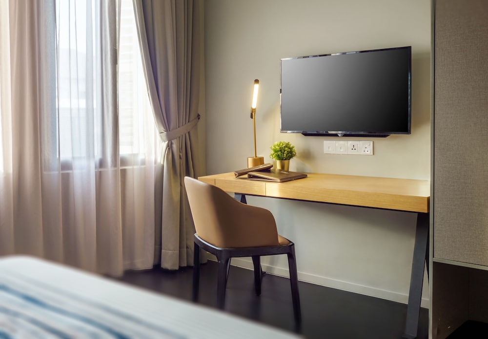 Ropewalk Piazza Hotel Managed By The Ascott Limited 16/18