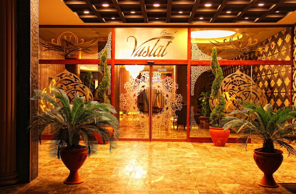 Grand Vuslat Hotel 3/37