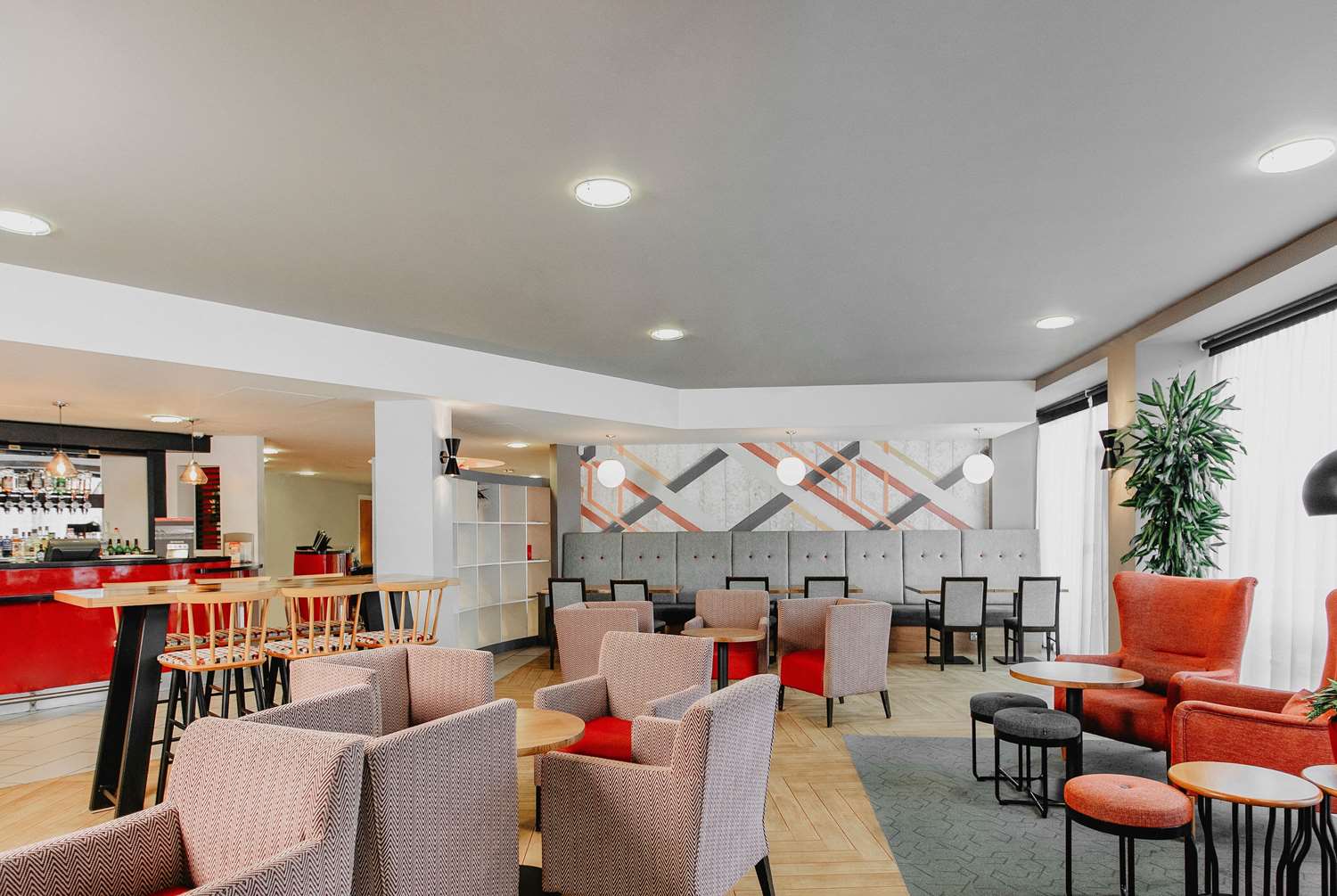 Ramada Encore by Wyndham Newcastle-Gateshead 12/27