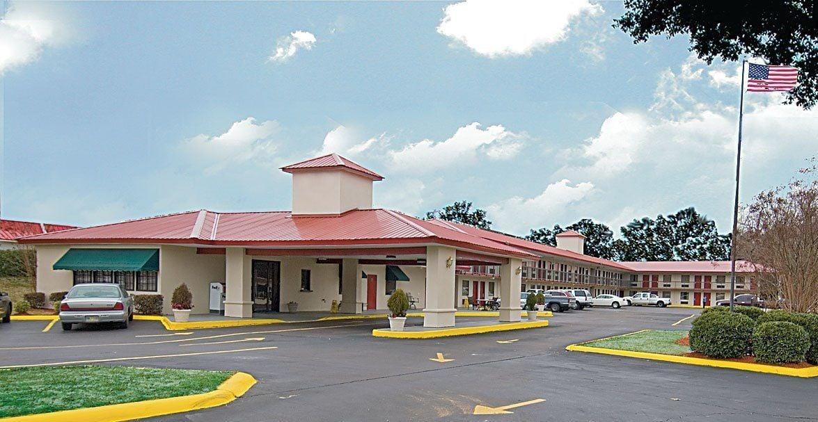 Best Inn Booneville 4/21