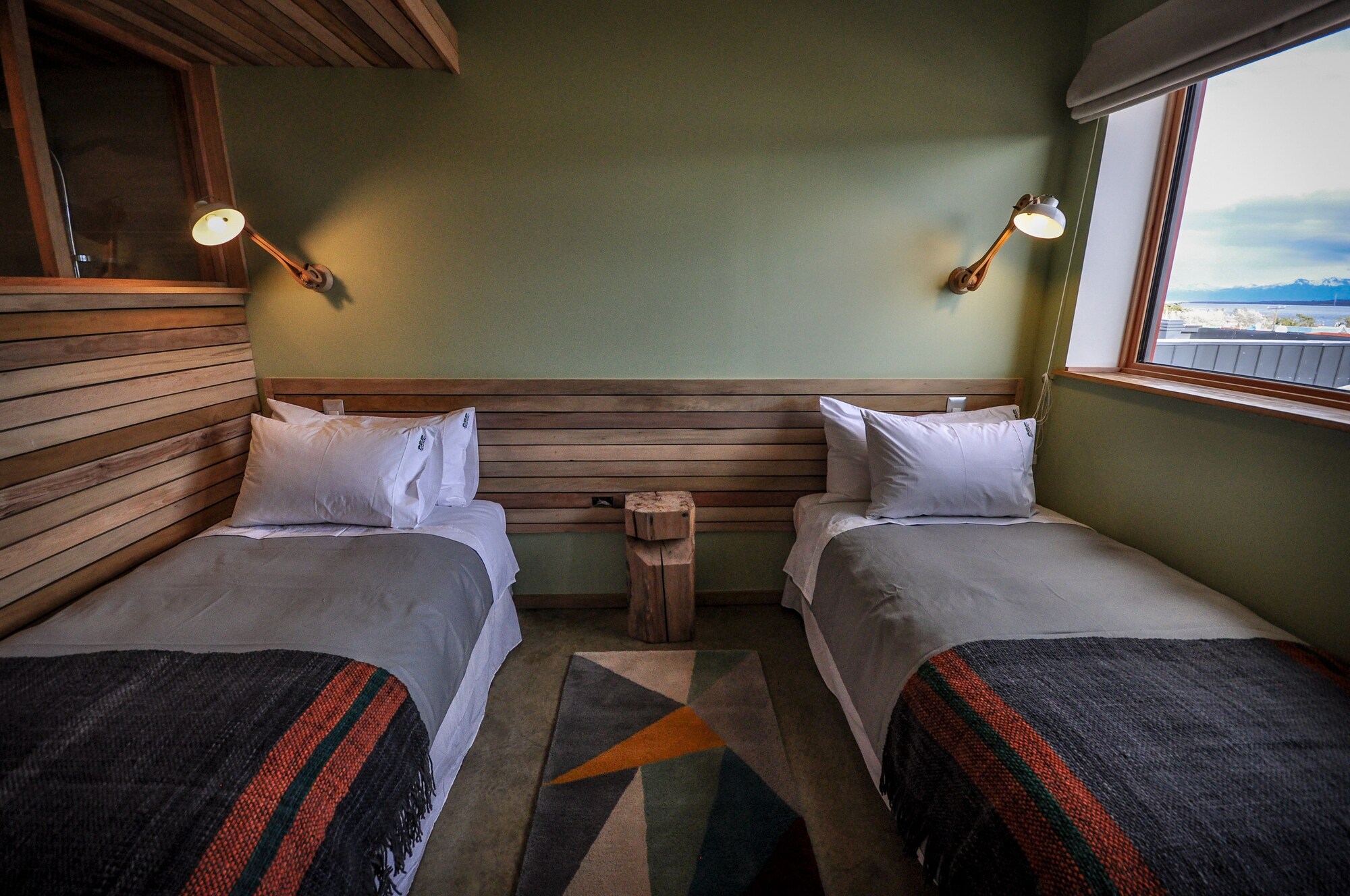 Standard, Twin Beds