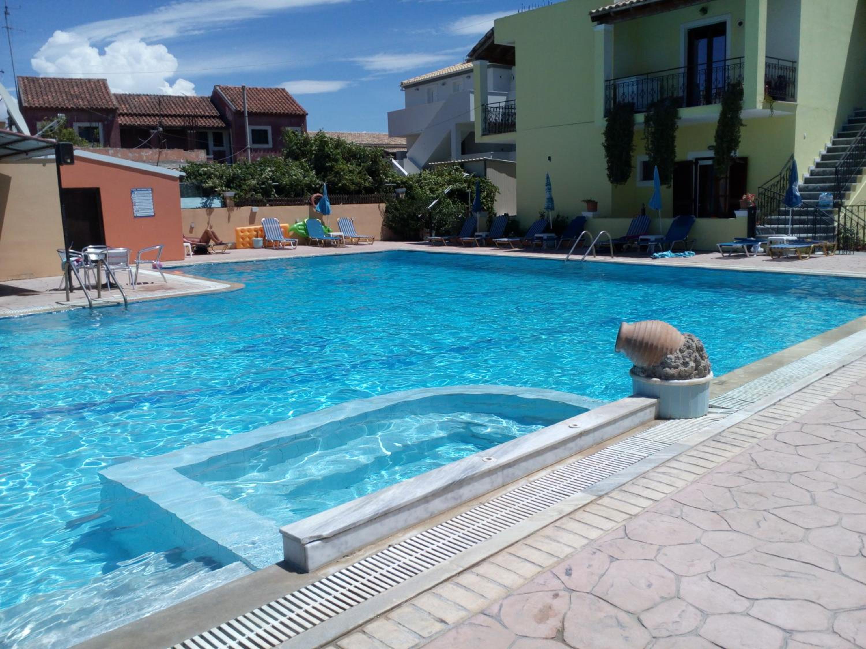 Amadeus Hawai Studios and Apartments 23/28