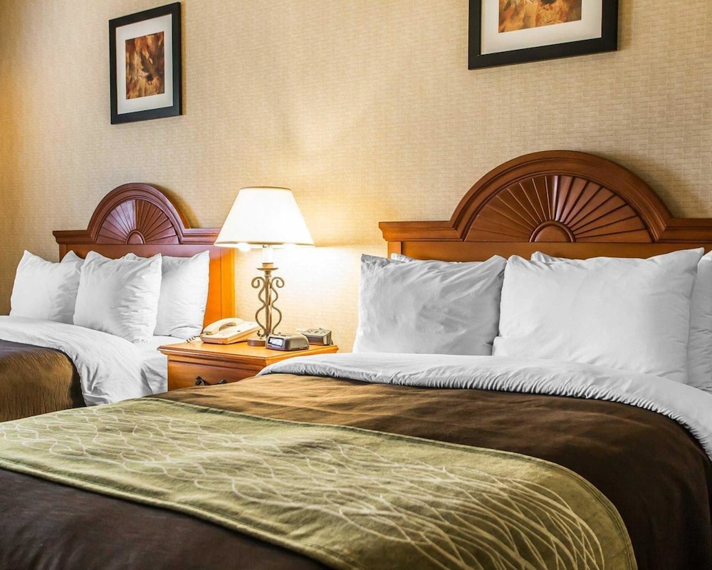 Quality Inn Sidney OH 17/34