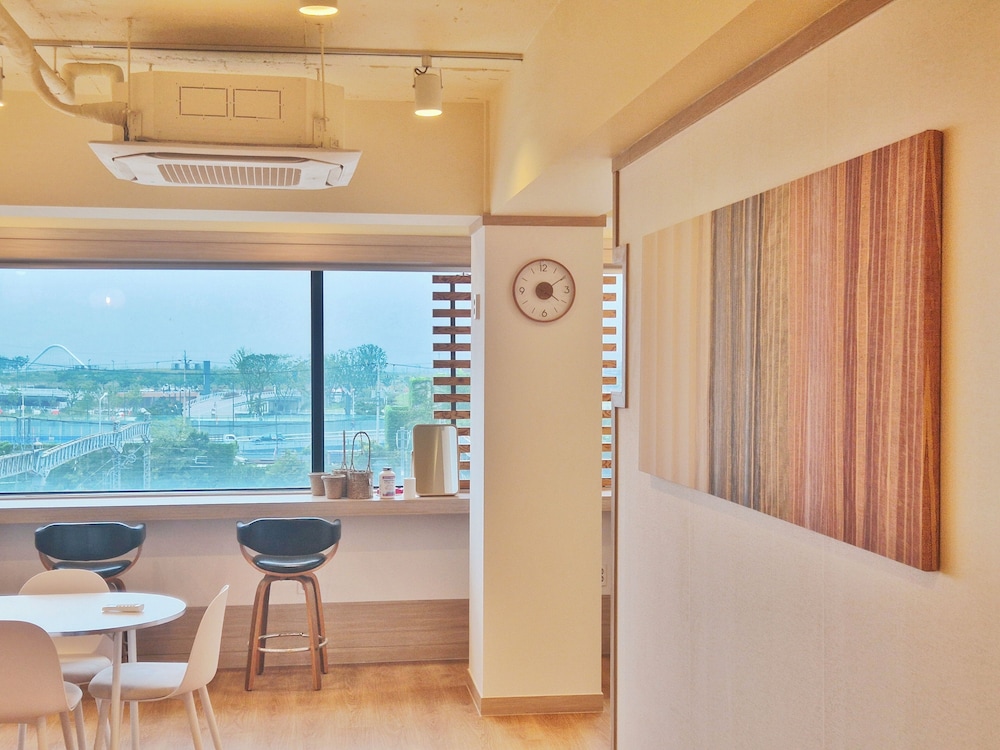Mozzi Hostel 29/50