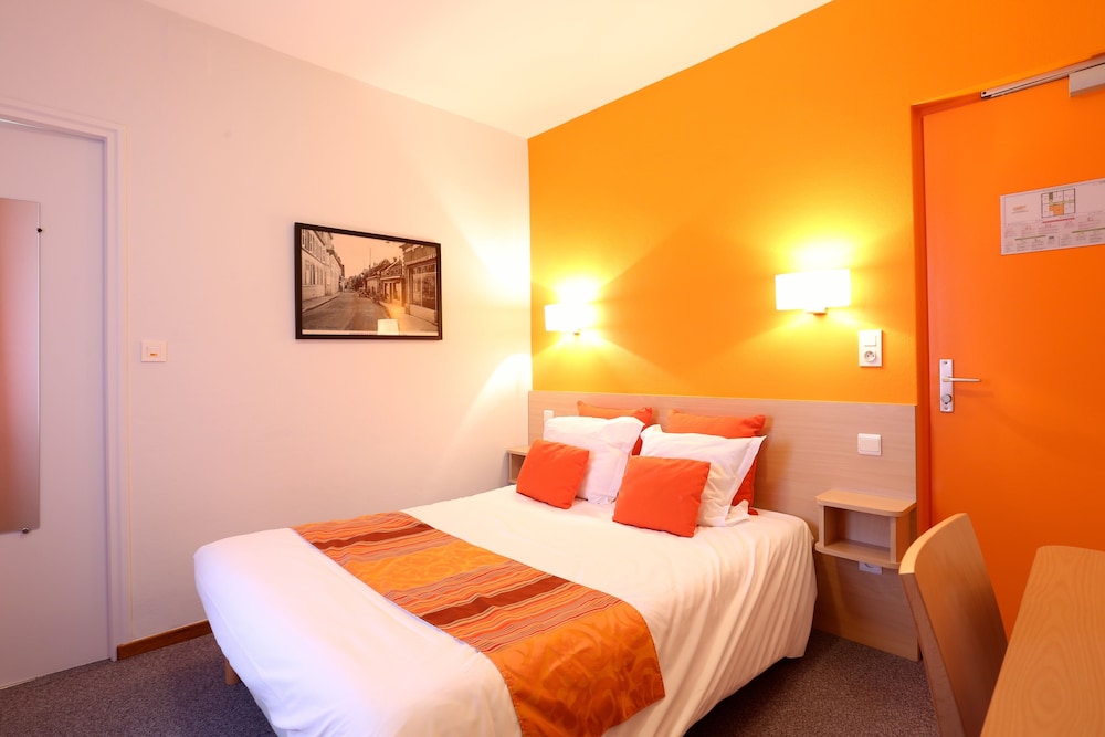 Logis Hotel la Terrasse Fleurie 6/43