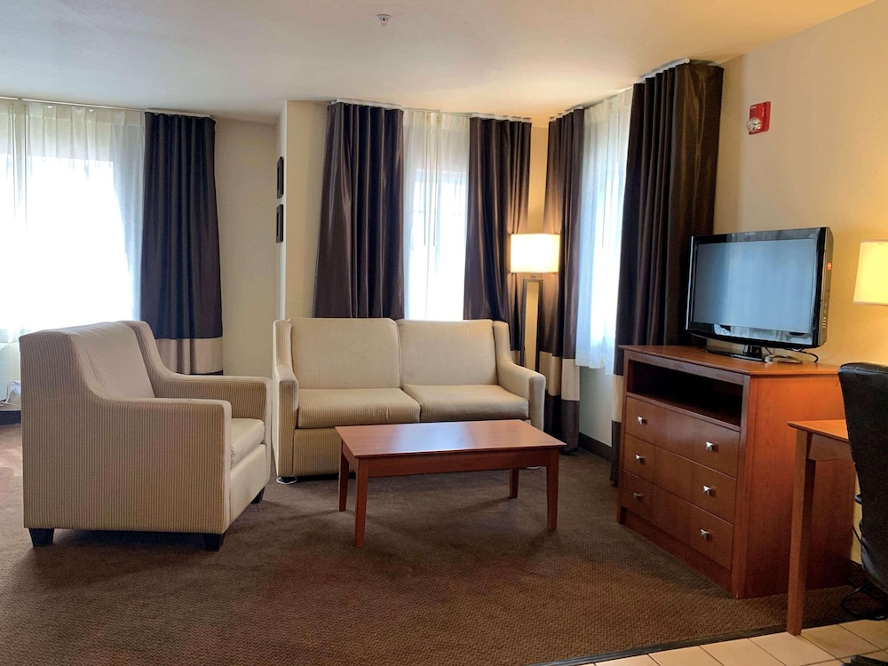 Country Inn & Suites by Radisson, Bend near Pilot Butte 27/50