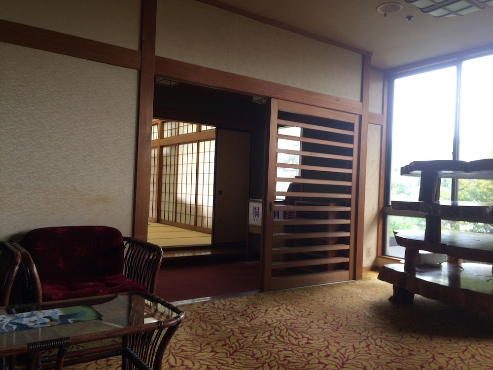 Karasawa Inn 47/63