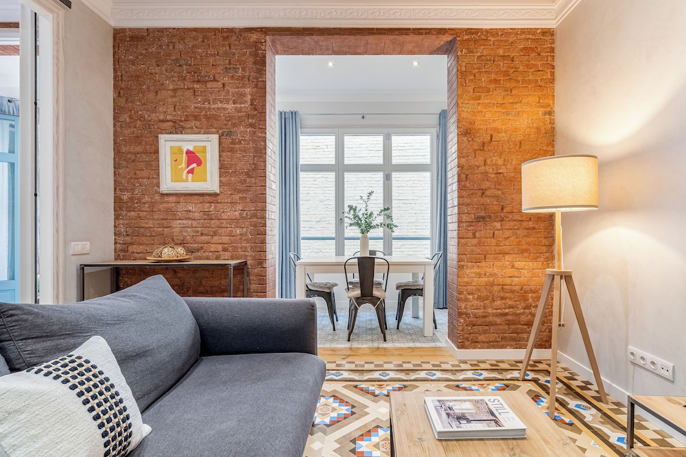 Fuster Apartments 23/50
